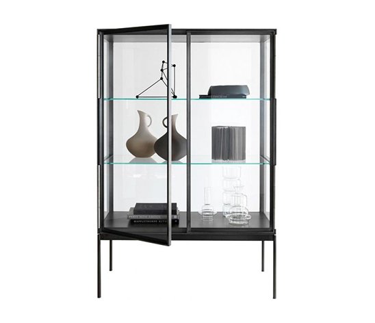 showcase unit